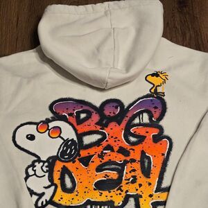 H-m Men's White and Cream Hoodie